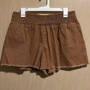 Brown stretchy waistband shorts